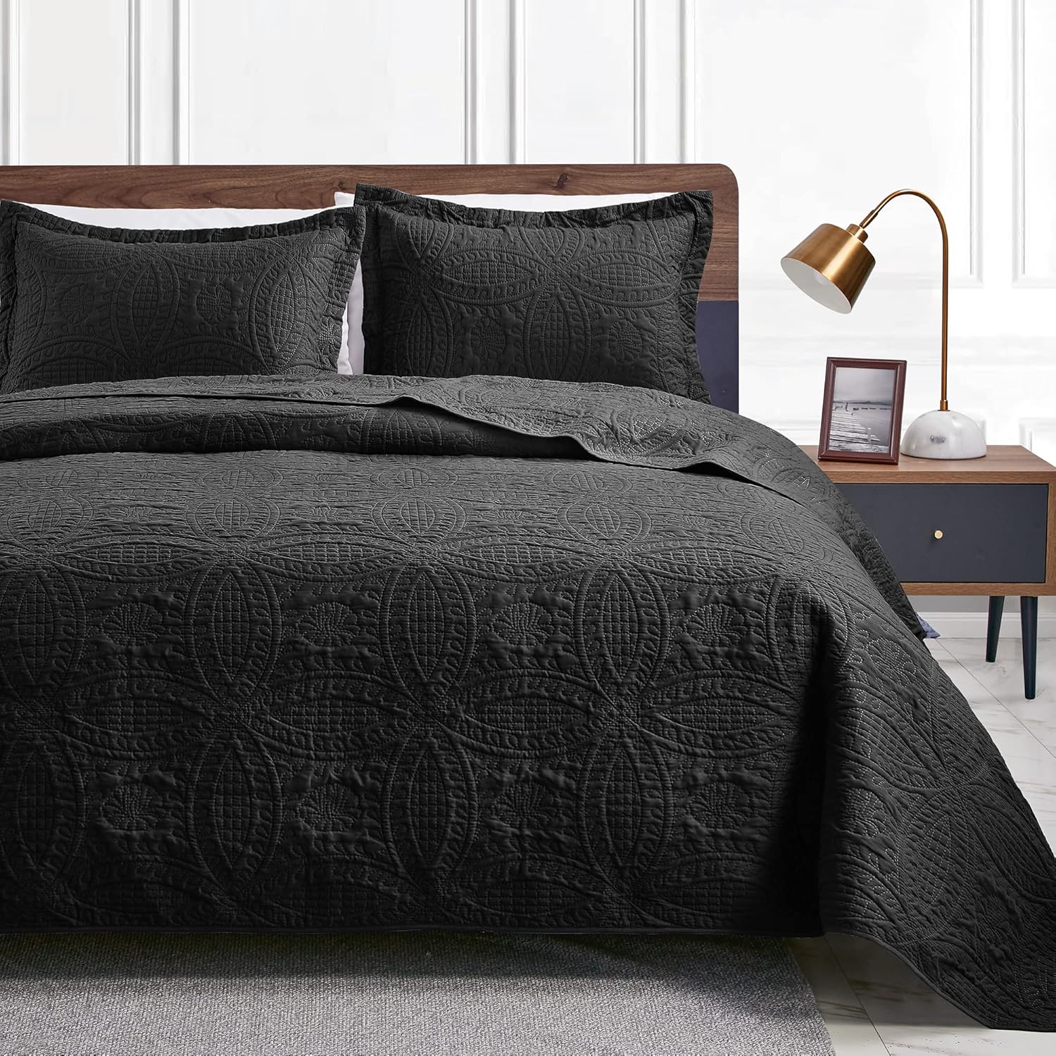 Love's cabin Quilts for Queen Bed Blue Bedspreads - Soft Bed Summer Lightweight Bedspread Comforter - Modern Style Coin Pattern Coverlet for All Season - 3 Pieces (1 Quilt, 2 Pillow Shams)